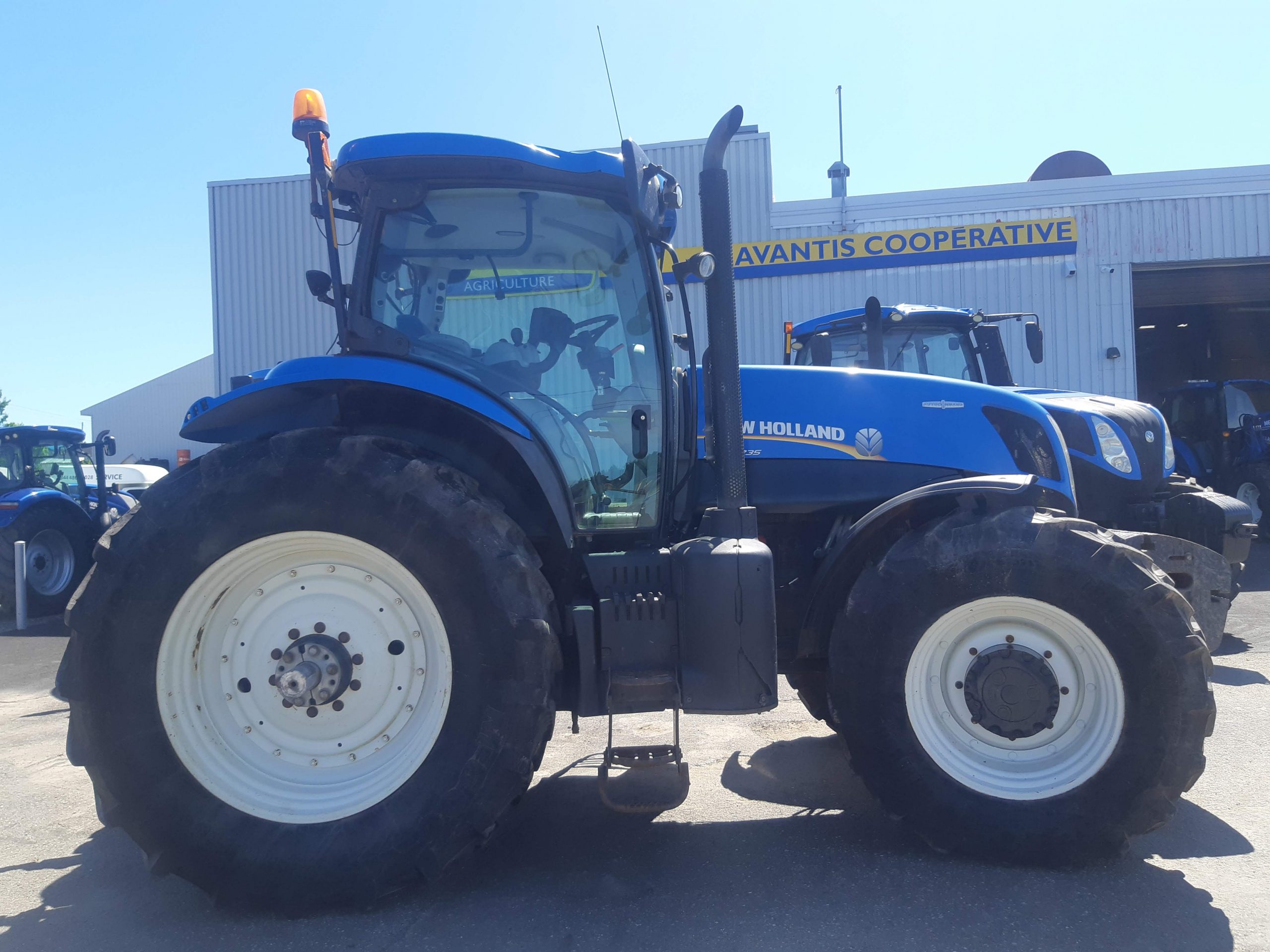 Tracteur New Holland T7.235